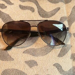 Gucci aviator unisex sunglasses